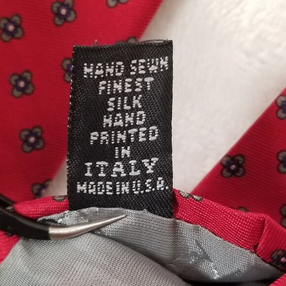 Robert Talbott Hand Sewn Silk Printed in Italy Made in USA W 3 3/8 by L 57 Red - Picture 9 of 11